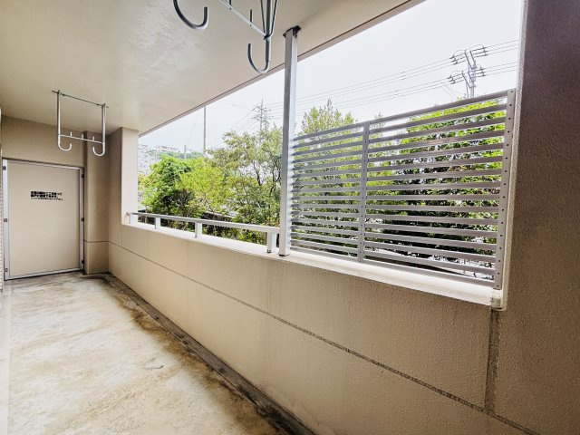 アーバンビュー内間のバルコニー|5階のお部屋のベランダ
※反転タイプになります。