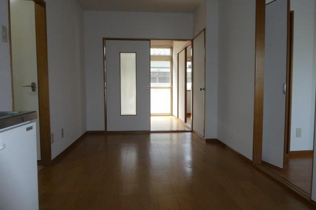 ニューシティ安本のキッチン|ダイニングキッチン