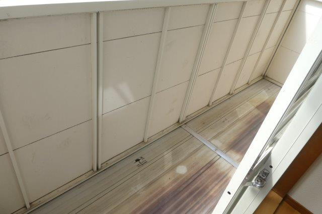 ニューシティ安本のバルコニー