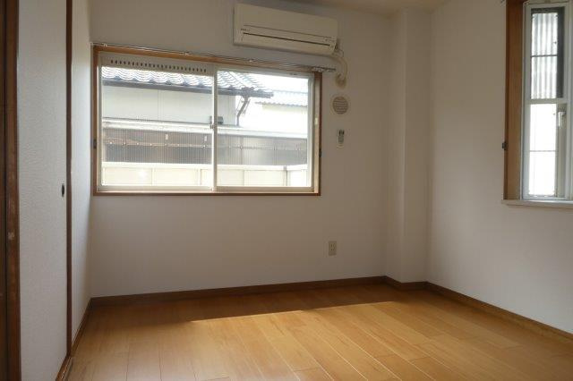 ニューシティ安本の寝室|洋室