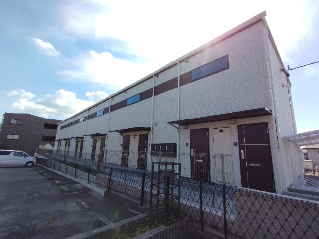 ピースヒル岡崎の外観