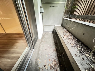 【バルコニー】 | コスモグラシア学芸大学