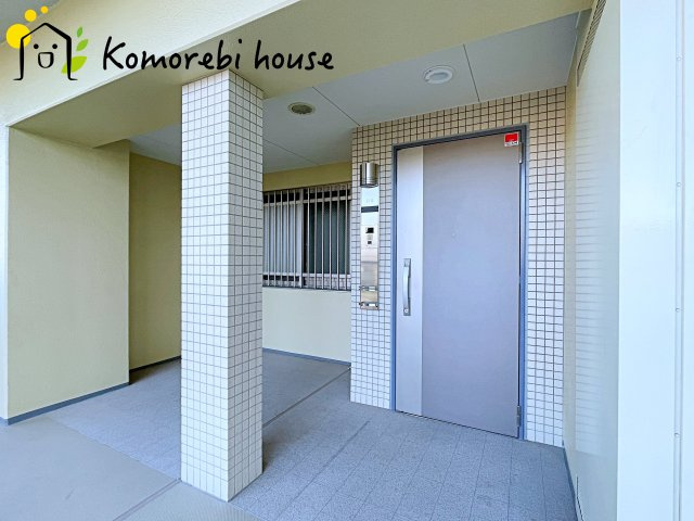 プラウド大宮日進の玄関|きれいな玄関です