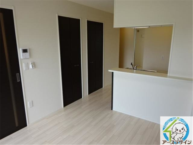 フェリーチェⅣの居間・リビング|パース写真