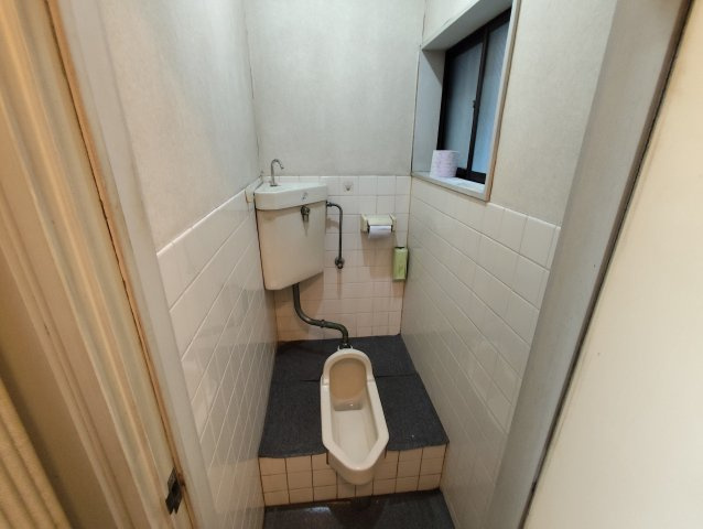 葛飾区東新小岩１丁目の事務所のトイレ
