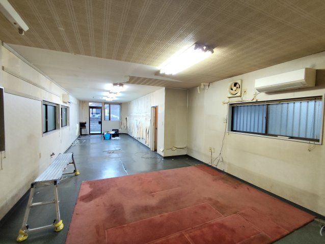 葛飾区東新小岩１丁目の事務所の内装