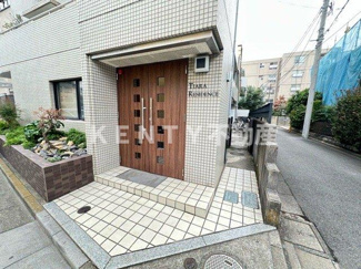 【エントランス】 | ゆとりのあるエントランスです