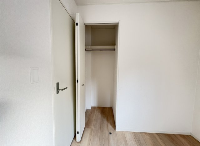 【収納】 | 新座市畑中2丁目　新築一戸建住宅　全3棟　(志木本店) | クローゼット