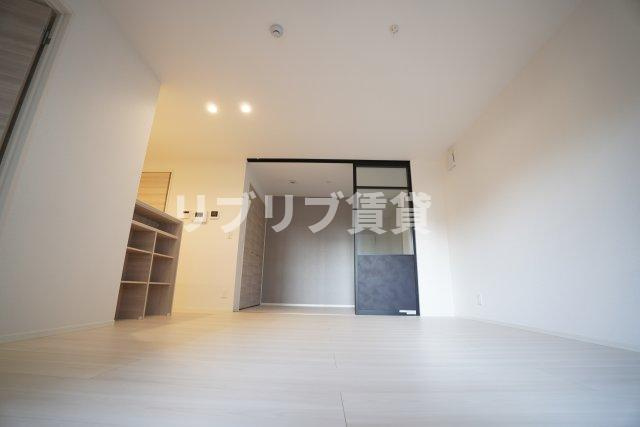 GRAND MAISON NISHICHIBAの居間・リビング