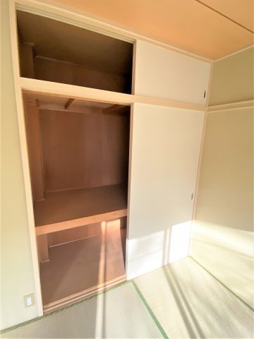 御苑ハイツAの収納