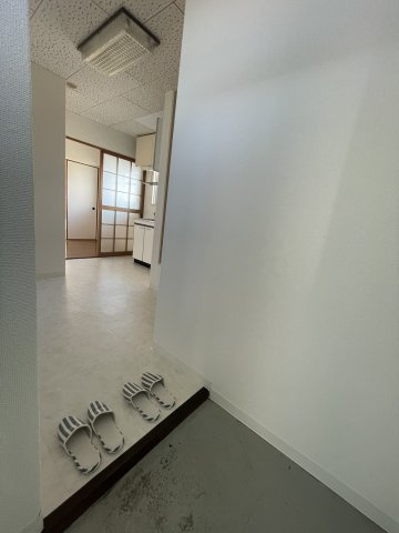 エクセレント櫛原の玄関