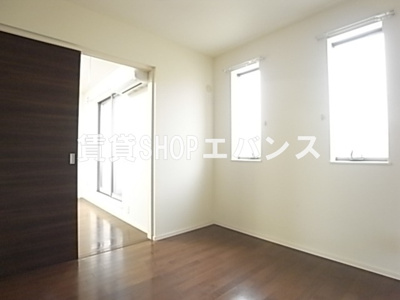 【寝室】 | サンスルガＣ