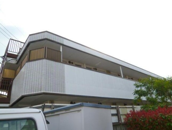 ホワイトハウス南市の外観