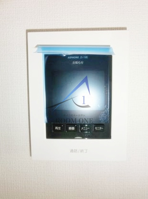 富士ハイツのセキュリティ|モニター付きインターホンです。