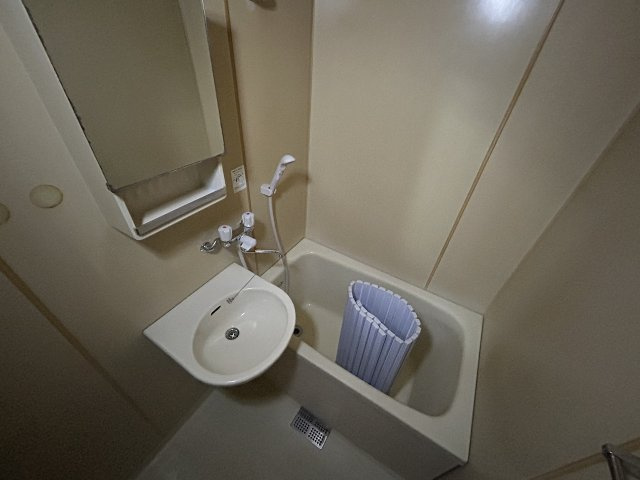 グランベール谷中の浴室|お風呂で日々の疲れを落としましょう