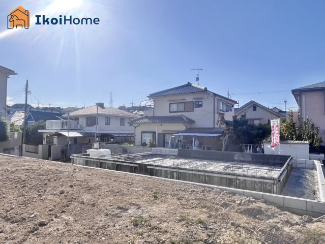 明石市大久保町山手台2丁目24-2期　新築戸建　1号棟のエントランス|【ホームページに現地動画掲載中】●年中無休：当日予約可●神戸市、明石市初。契約前に新築の住宅診断実施