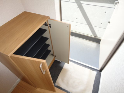 【玄関】 | モンステラ妙蓮寺B