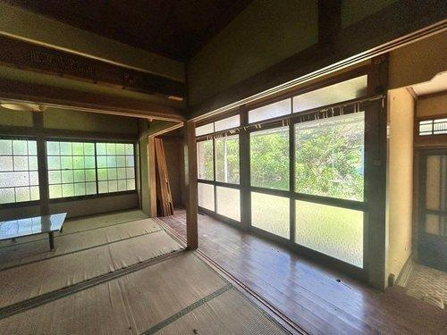 君津市笹　中古戸建の居間・リビング