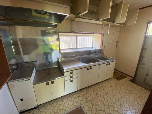 南房総市白浜町滝口　中古戸建のキッチン