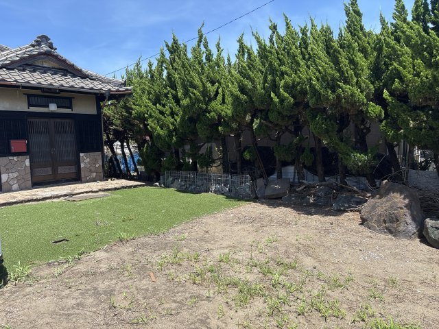 富津市富津　中古戸建の庭