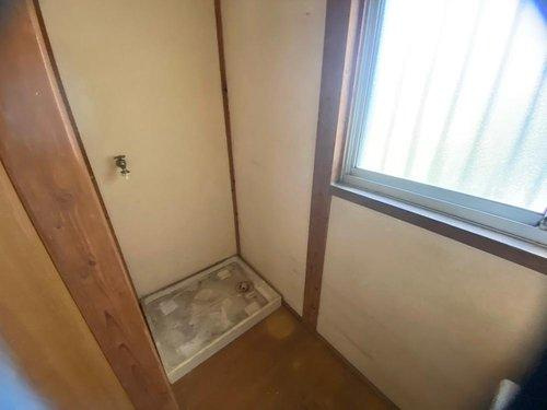 木更津市文京５丁目　中古戸建の内装|室内洗濯機置場