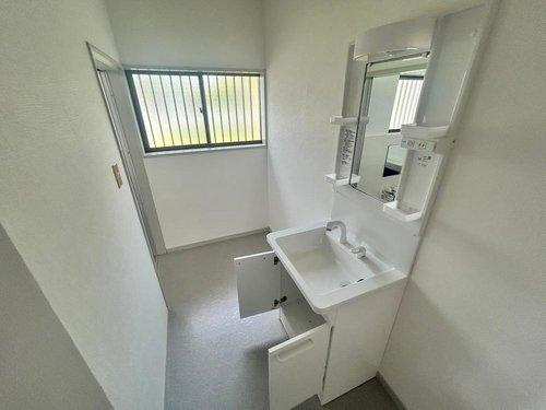 いすみ市岬町三門　中古戸建の洗面所