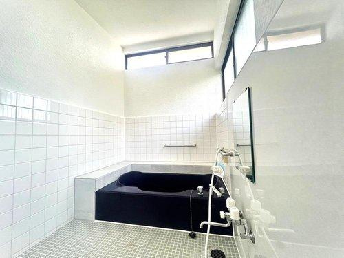 いすみ市岬町三門　中古戸建の浴室