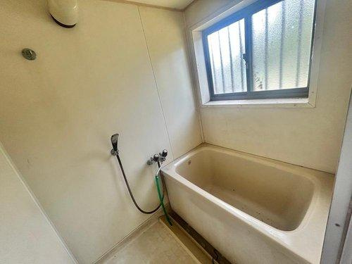 いすみ市岬町江場土　中古戸建の浴室