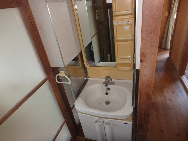 S1744H　須崎中古住宅の洗面所