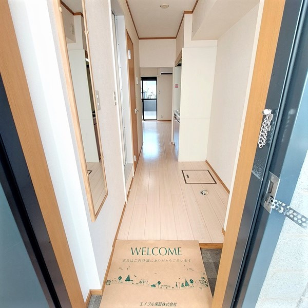 エスポワール元町の玄関