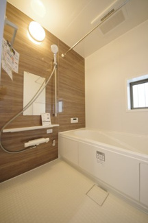 【浴室】 | 【仲介手数料無料！！】府中市浅間町4丁目　新築戸建て（全2棟）A号棟　5490万円