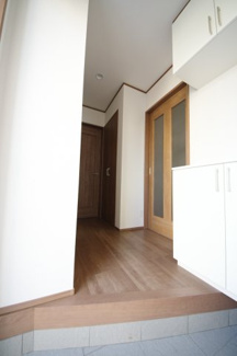 【玄関】 | 【仲介手数料無料！！】府中市浅間町4丁目　新築戸建て（全2棟）A号棟　5490万円