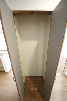 【収納】 | 【仲介手数料無料！！】府中市浅間町4丁目　新築戸建て（全2棟）A号棟　5490万円