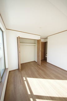 【洋室】 | 【仲介手数料無料！！】府中市浅間町4丁目　新築戸建て（全2棟）A号棟　5490万円