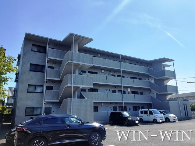 オアシス鷹丘の外観