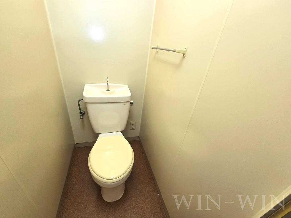 オアシス鷹丘のトイレ|イメージ（同建物内別部屋の写真です）