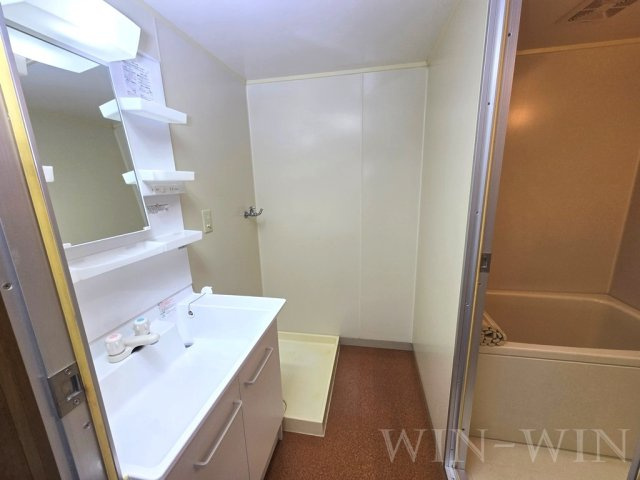 オアシス鷹丘の洗面所|イメージ（同建物内別部屋の写真です）