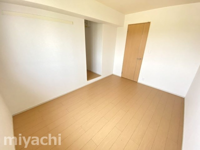 【洋室】 | グレイス・ヴィラ