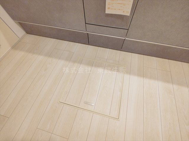 【キッチン】 | 志木市上宗岡1丁目　全3棟　1号棟 | キッチン床下収納庫