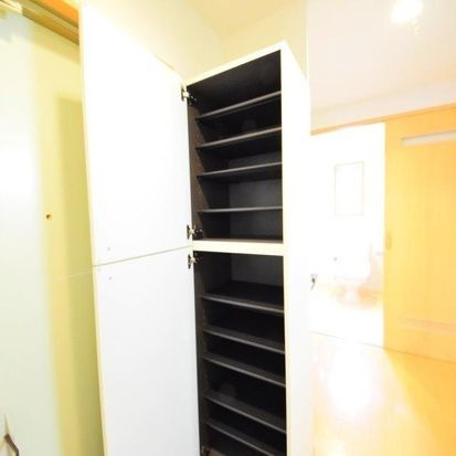 シャリオ押上　旧プチグランデシャリオの玄関