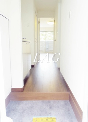 【玄関】 | Marina Palace薬円台 | 玄関です。