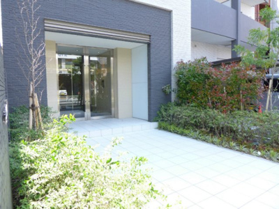 【エントランス】 | スカイビューエヌティ