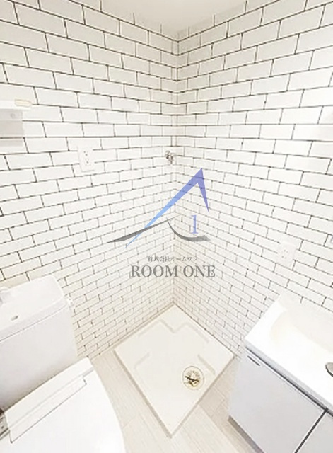 カーサ上野入谷の設備|洗濯機置き場です。