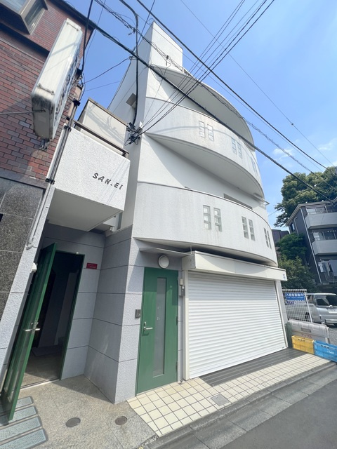 ＡＰＰＬＥ　ＫＯＭＡＢＡの外観|★重厚な鉄筋コンクリート造★