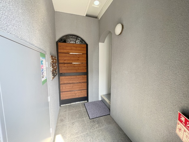 ＡＰＰＬＥ　ＫＯＭＡＢＡのロビー|★エントランスロビー★