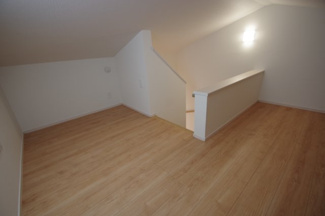 【収納】 | 【仲介手数料無料！！】府中市浅間町4丁目　新築戸建て（全2棟）B号棟　5790万円 | 屋根裏収納