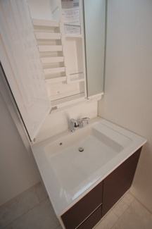 【洗面所】 | 【仲介手数料無料！！】府中市浅間町4丁目　新築戸建て（全2棟）B号棟　5790万円