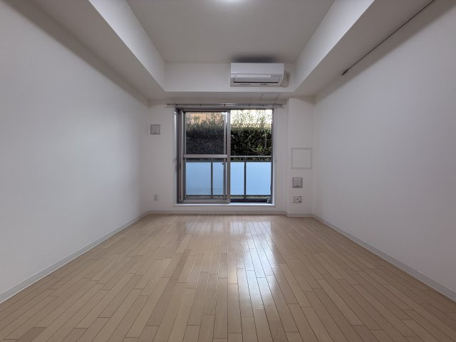 豊中市東寺内町の賃貸マンションの居間・リビング