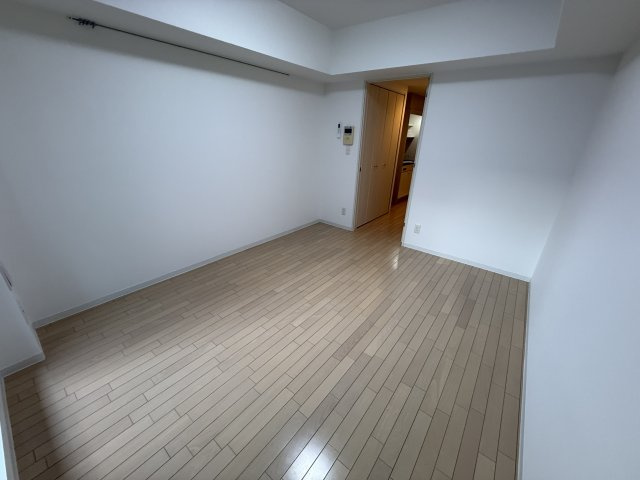 豊中市東寺内町の賃貸マンションの居間・リビング