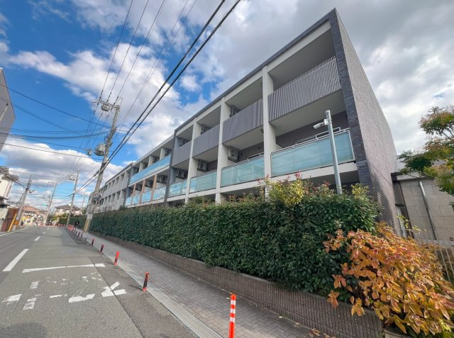 豊中市東寺内町の賃貸マンションの外観